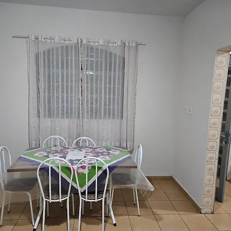 Casa Familiar E Espacosa Em Aparecida Sp, Com 3 Quartos Exterior photo