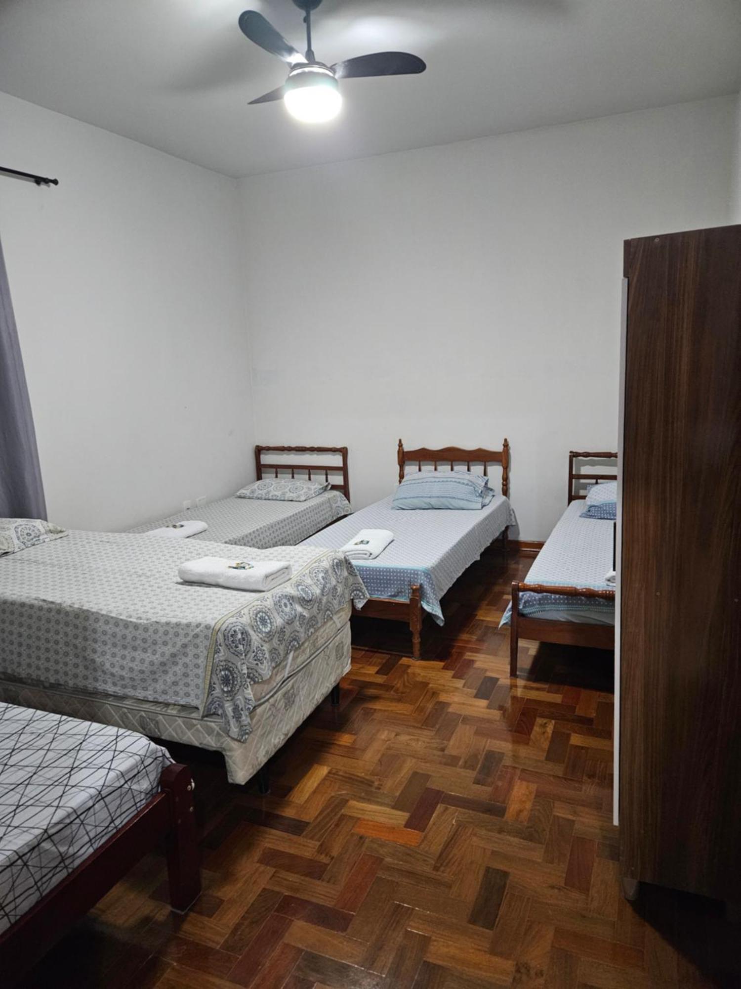Casa Familiar E Espacosa Em Aparecida Sp, Com 3 Quartos Holiday home Aparecida (Sao Paulo)